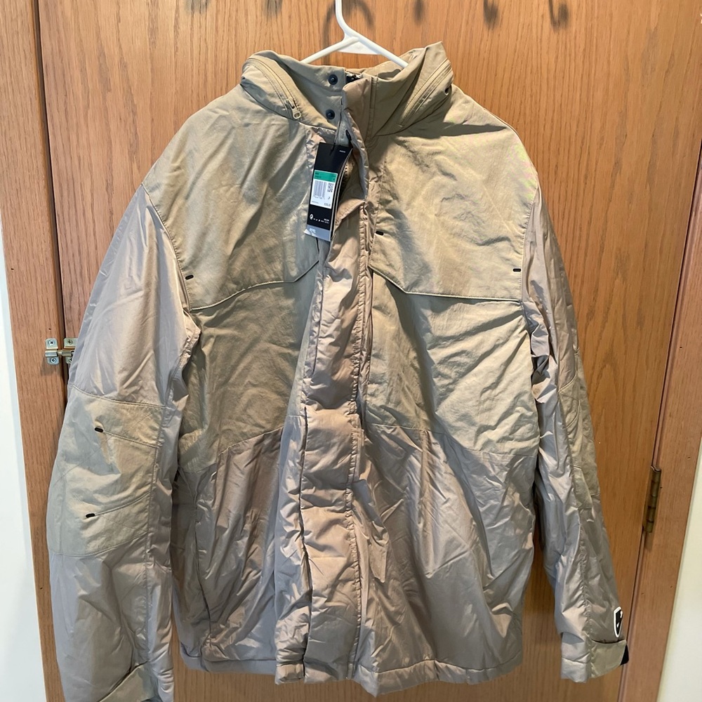 Nike Synthetic Fill Repel Jacket Size XL Extra Large Beige CV5562-342 Men's